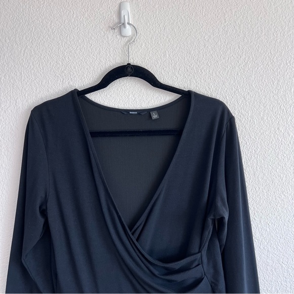 Betabrad Pose Peplum Black Blouse - Picture 3 of 10